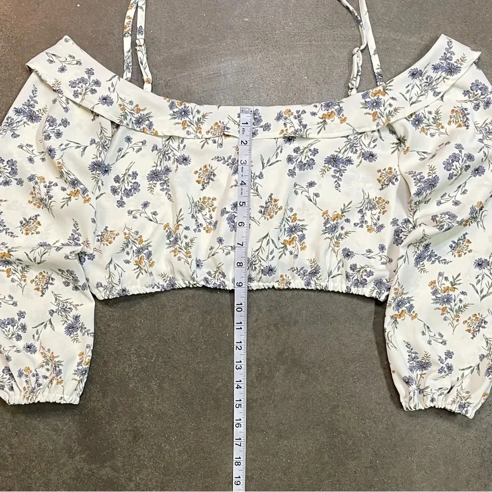 Forever 21 Floral Off The Shoulder Crop Bell Sleeve Cottage Core Top - Picture 6 of 8